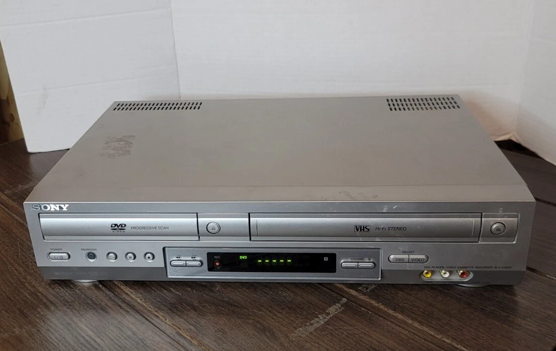 Sony SLVD300P DVD VHS VCR Combo Video Cassette Recorder Player No
