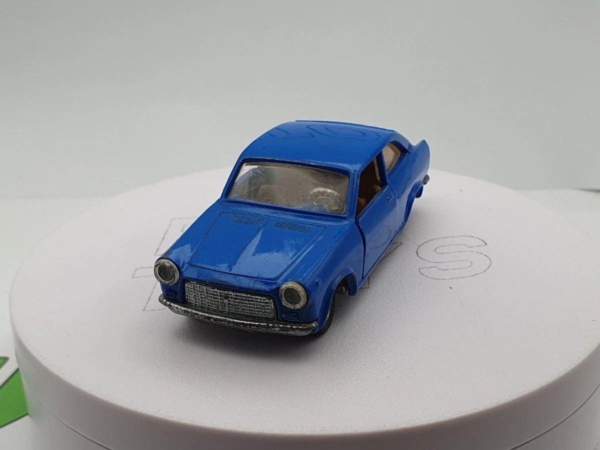 Articoli di modellismo statico Politoys Scala 1:43 per Autobianchi