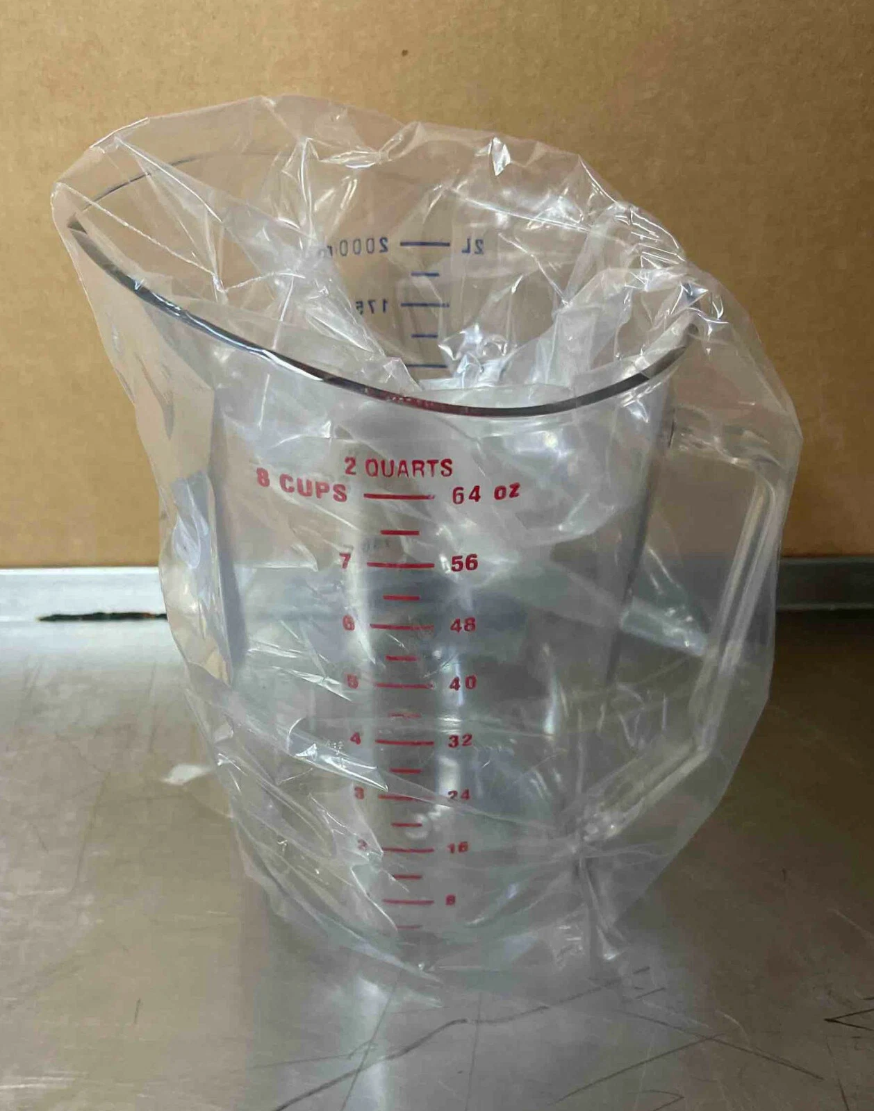 Cambro 200MCCW135 2QT Quart Measuring Cup Pitcher 200MCCW Camwear Clear 8 cup
