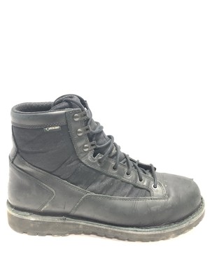 plain black combat boots