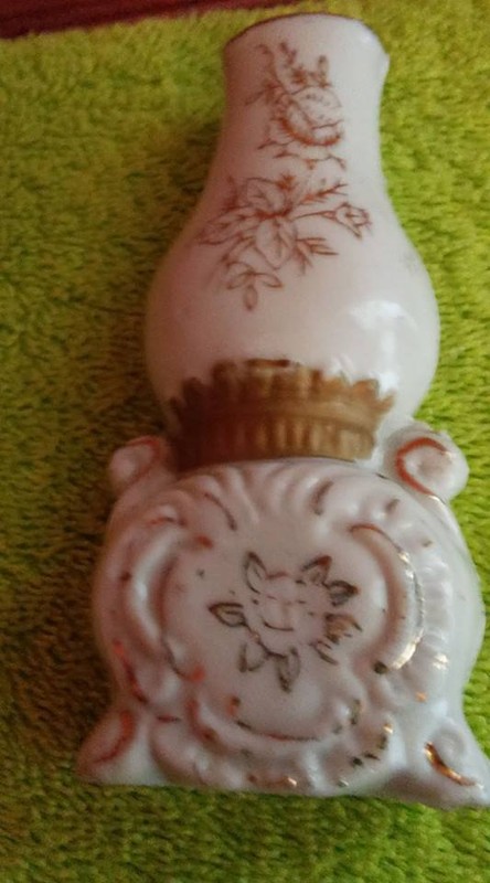 Miniature Ceramic Lamp with Gold Accents- Very Nice!