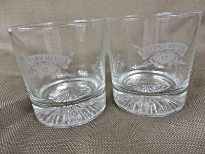 Vtg Chivas Regal 12 Year Aged Scotch Double Rocks Whiskey Glasses Star Bottom