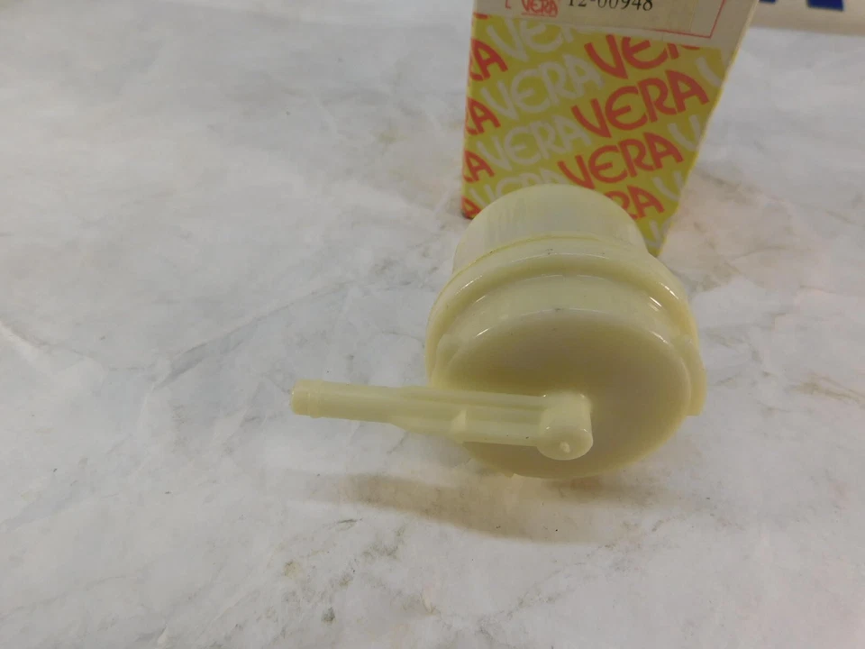 Filtro de combustible Beck/Arnley 043-0397 para Toyota Celica 23300-24050 1976-1977 Foto 3 de 4