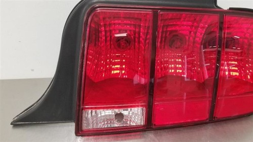 07 FORD MUSTANG SHELBY GT500 TAIL LIGHT LAMP RIGHT PASSENGER - Picture 3 of 12