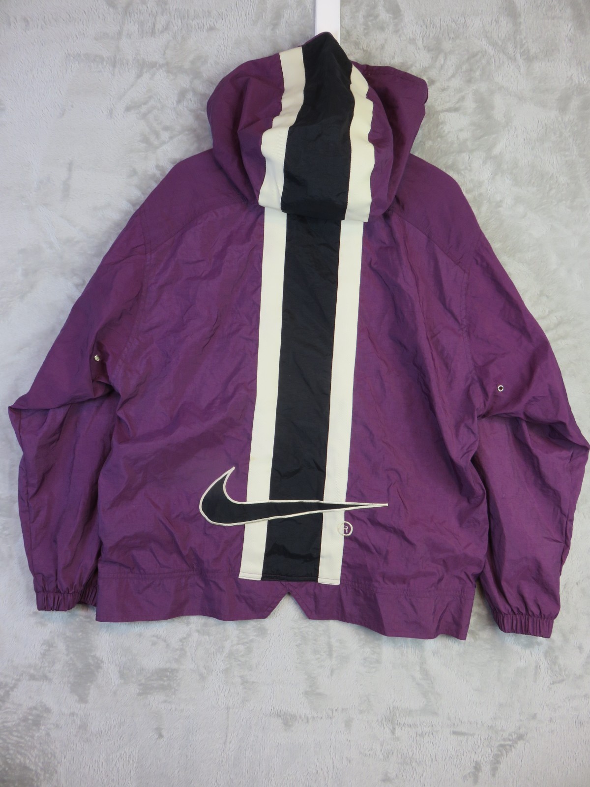 SACAI X NIKE Giacca a vento vintage Nike uomo media giacca viola colorblock grande swoosh pista sport