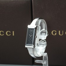 Near MINT GUCCI 127.5 Black Rectangular Quartz 14mm Ladies Watch Full Set Box