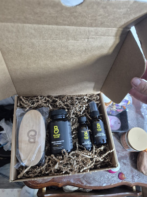 Beard Club Beard Growth Kit Boar Hair Brush, Vitamins, Oil, Growth Spray