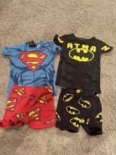H M Batman  Superman Pajamas Sz 4y Shorts And Short Sleeve Fit Small