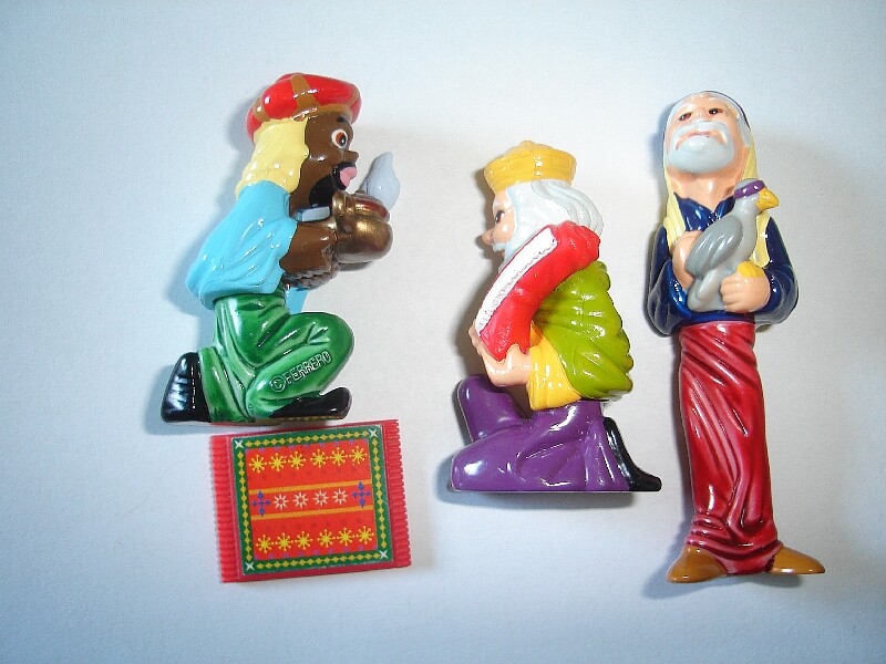 NAVIDAD LOS TRES MAGOS CUNA 2001 NIÑOS FIGURAS SORPRESA JUGUETES DECORACIÓN NAVIDAD