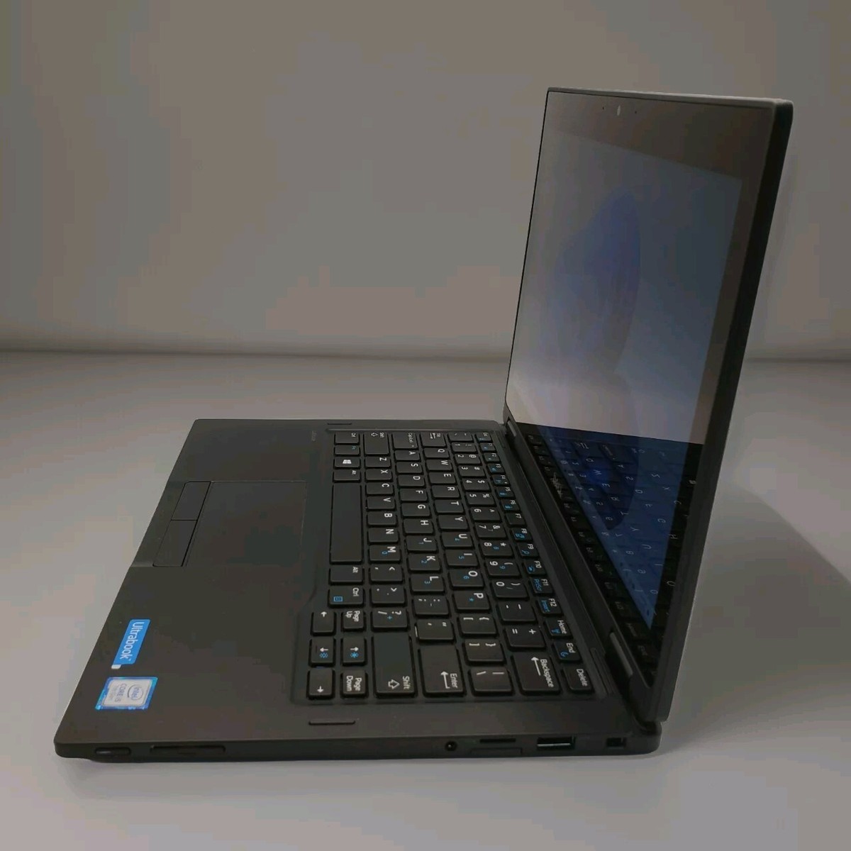 Dell Latitude 2-in-1 5289 Core i5-7200U 8GB RAM 256GB SSD Windows 11  Touchscreen