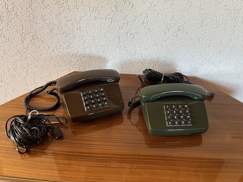 2x POST Telefon - Retro Vintage Grün und Braun - Bundespost - BP Tel 01 LX