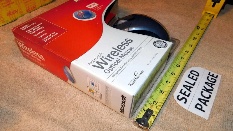 Microsoft Wireless Optical Mouse Tilt Wheel - USB NEW Sealed No. X09-49261 - Image 2 of 4