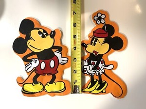Disney's Mickey & Minnie Mouse Large Vintage Puffy Magnet/Stickers Collectables
