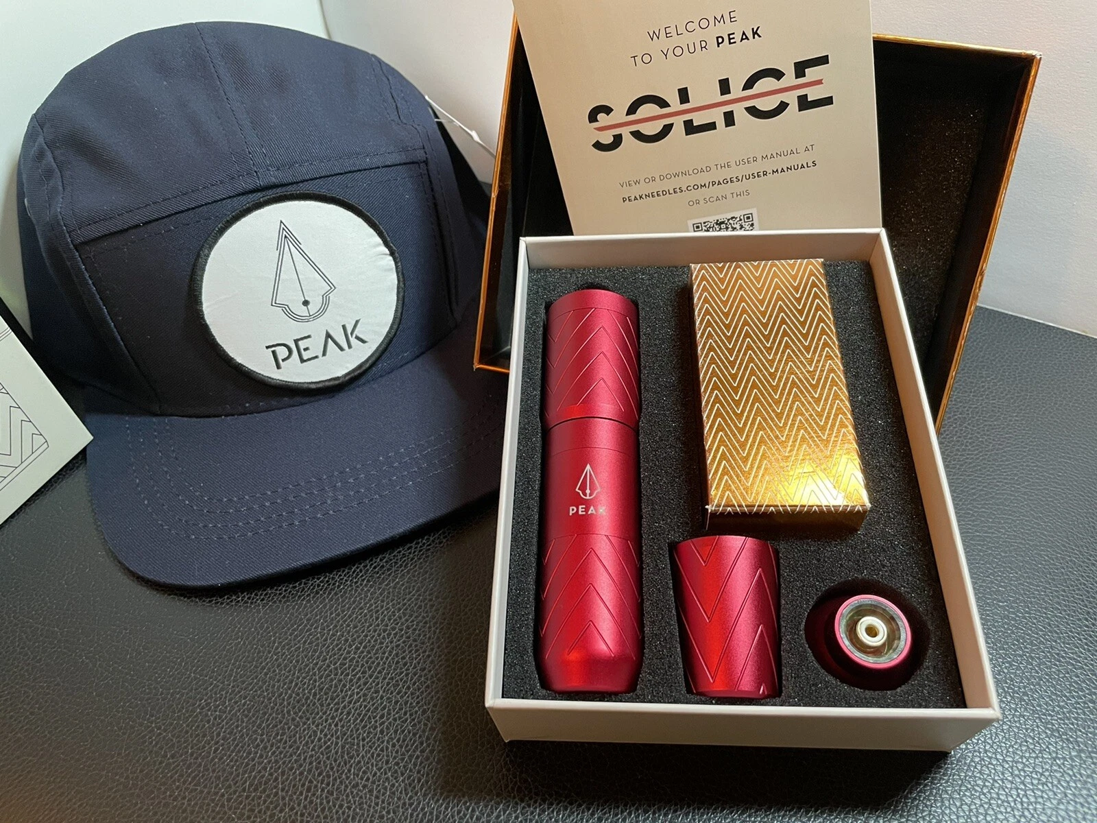 PEAK Solice Wireless Tattoo Pen Machine Bundle image 1