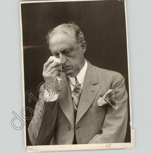 Realtor EDWARD W. BROWNING Mourning Wife PEACHES Vintage 1920s Press Photo