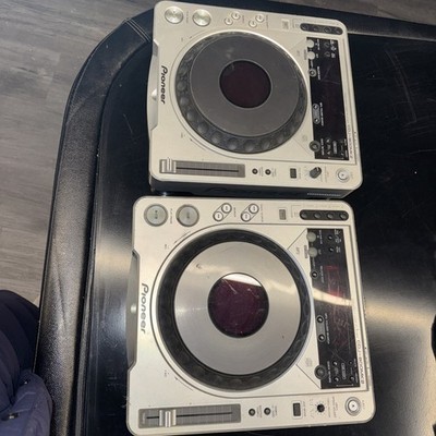 Pioneer CDJ 800MK2