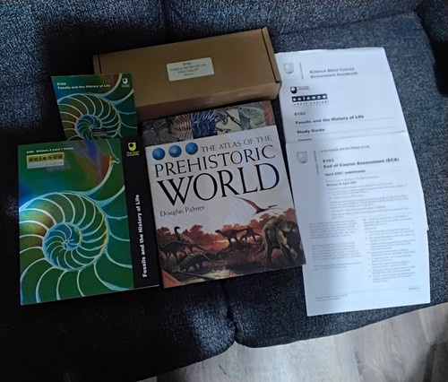 Open University S193 Fossils and the History of Life Complete Course Materials