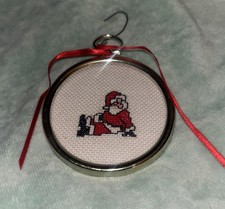 Vintage Cross Stitch Needlepoint Santa Ornament In Gold Plastic Frame