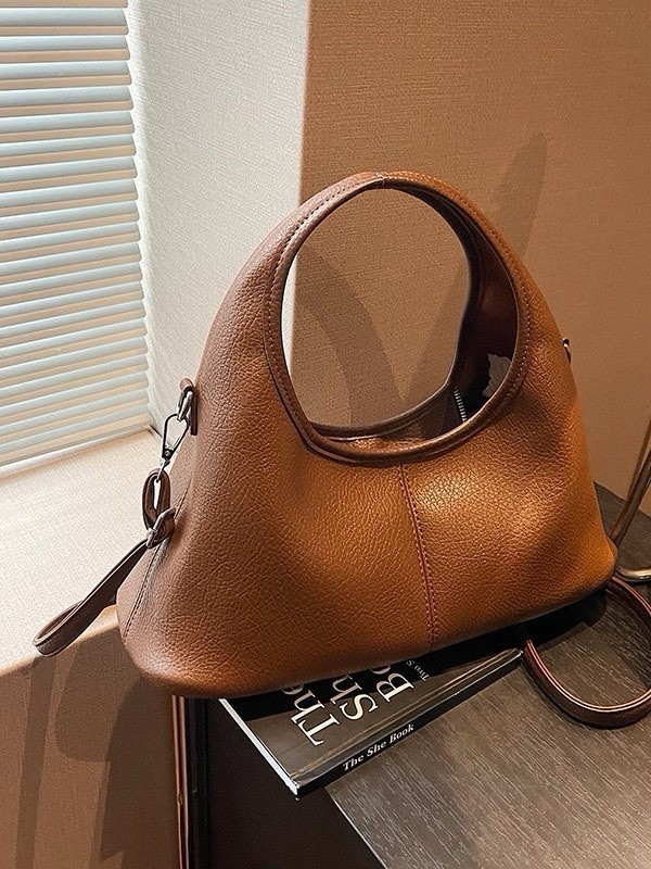 Women&rsquo;s Leather Brown Shoulder Bag/Medium Size Crossbody/ Silver Zip