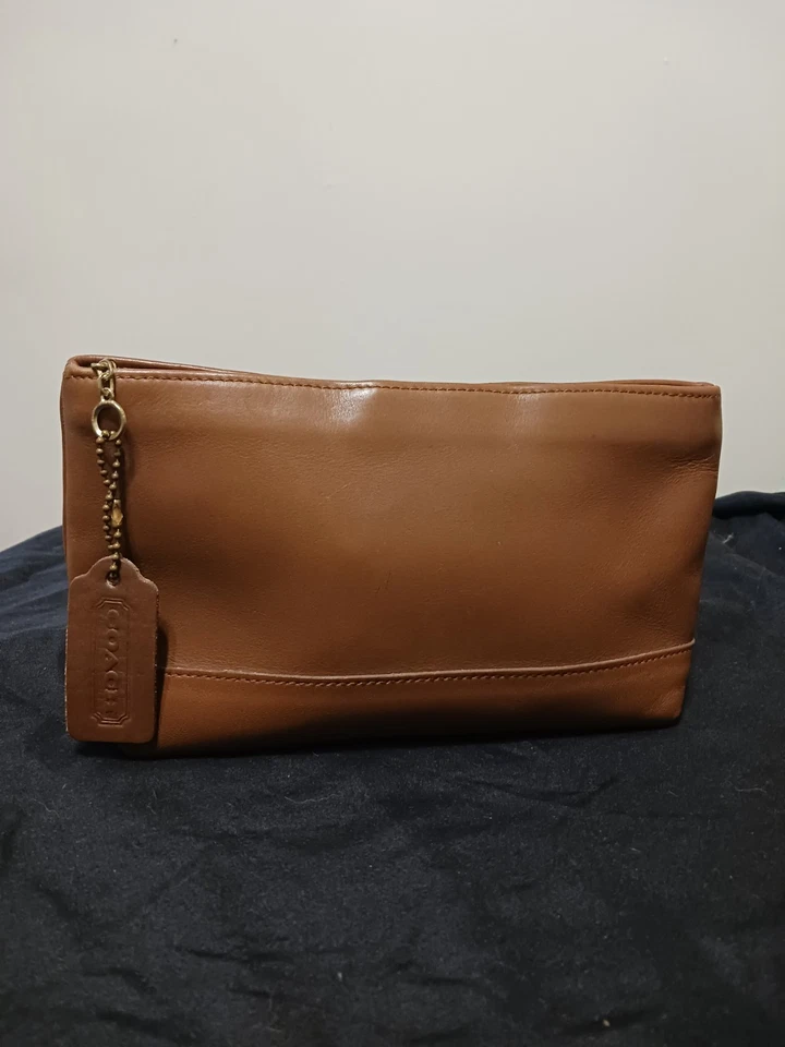 Vtg 90s Coach Cosmetic Case 7172 British Tan Leather Cartouche Lined Make Up - Image 3 of 4