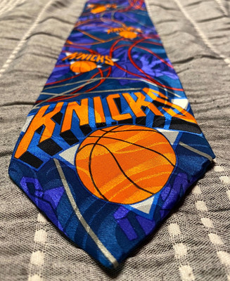 Vintage 90 s Ralph Marlin NY New York Knicks Silk Tie Necktie NBA Finals LGK!!!!