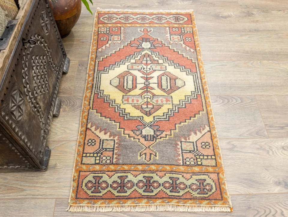 Turkish Oushak Rug 1.7x3.1 ft – Burnt Apricot & Taupe – Rustic Cottage Entry Mat - Image 2 of 4