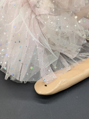 WAYNE KLESKI 28" FAIRY DOLL WITH SNOWFLAKE, DETACHED LEG, NEEDS REPAIRED - Picture 11 of 15