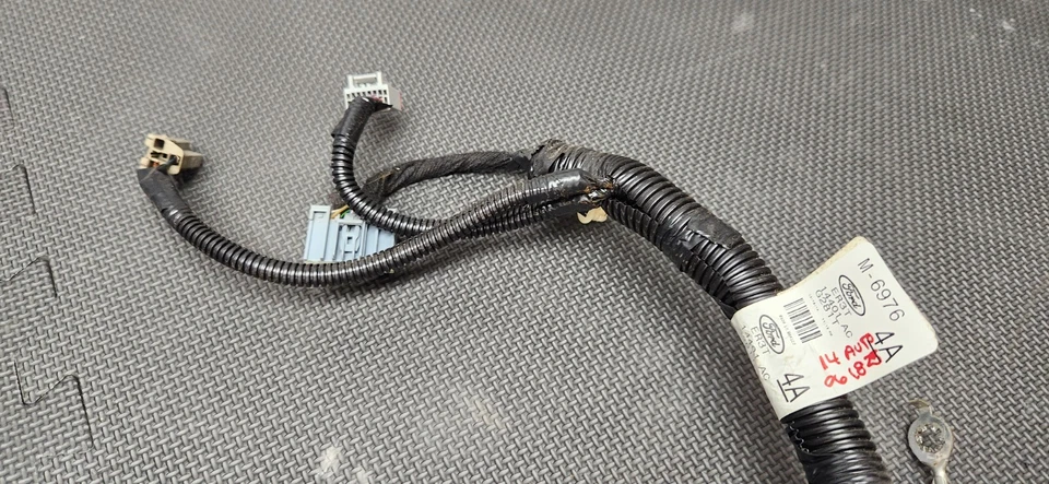 Arnés de tablero Ford Mustang GT 2014 5,0 "ER3T-14401-G281T" OEM Foto 4 de 4