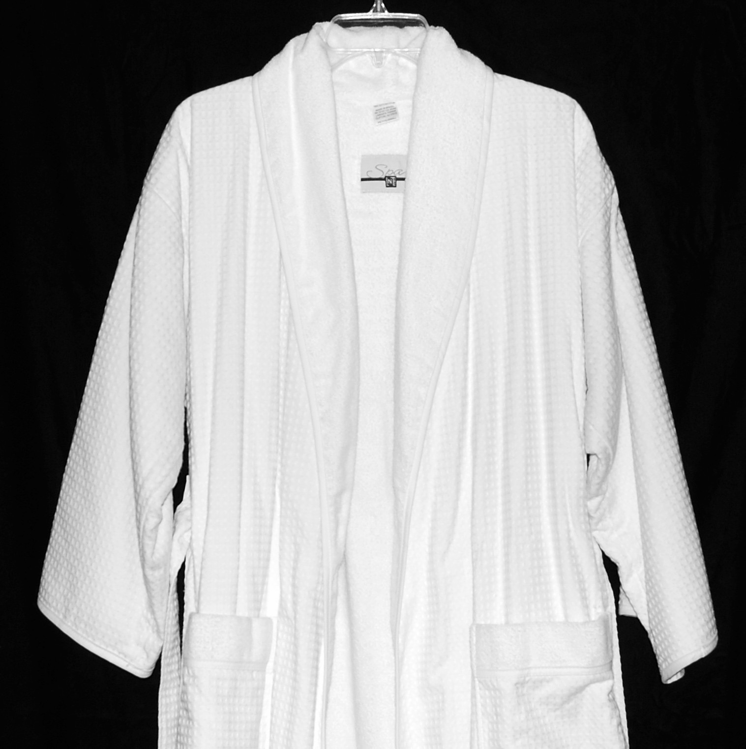 Spa International White Diamond Cut Cotton Robe with Terry Interior Sz
