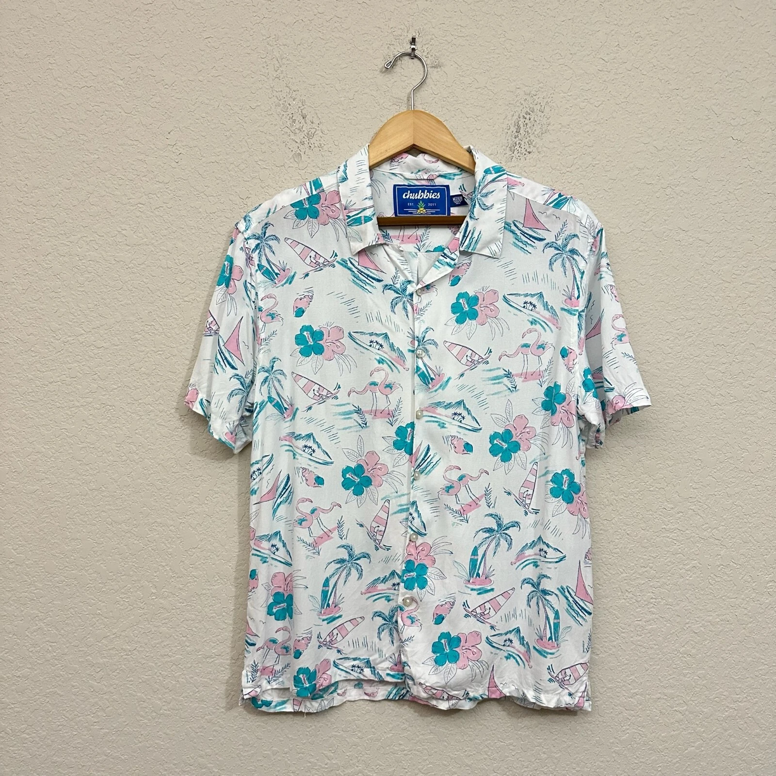 CHUBBIES Camp Shirt Mens Sz M Multi The Year Round Woven Hawaiian Beach Tropical