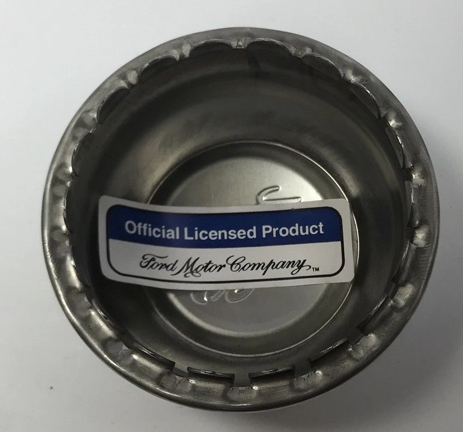 Juego de (4) Tapacubos centrales de acero inoxidable para Ford Modelo A 1928-29 (guión)  Foto 3 de 3