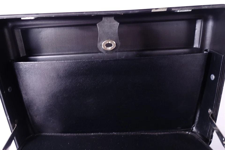 Platt Tool Case with 2 Tool Pallets included. - Image 4 of 4