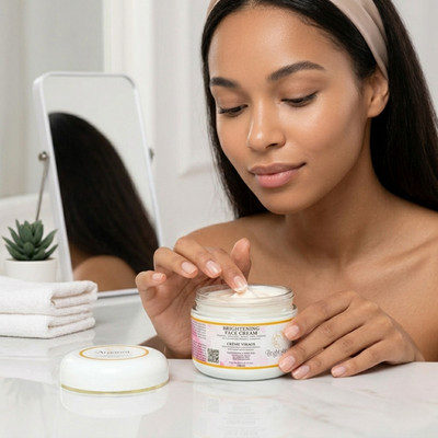 Moisturizing Brightening Face Cream Hydrating Smooth Healthy Looking Skin Care