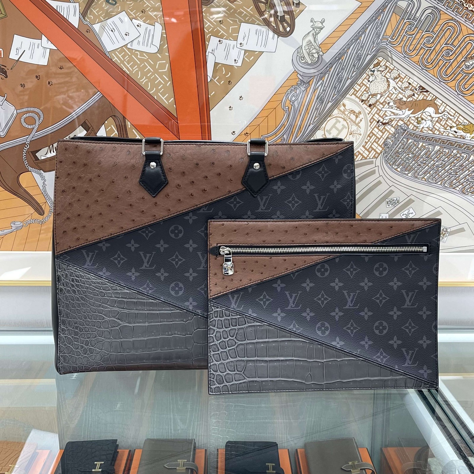 Louis Vuitton Limited Edition Eclipse Grands Sac … - image 8