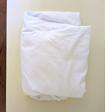Queen Size White Microfiber Duvet Cover with Button Closure
