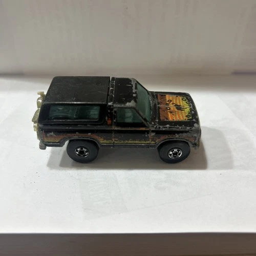 Vintage Hot Wheels 1980 Ford Bronco W/CHROME MOTORCYCLE Blackwall Hong Kong