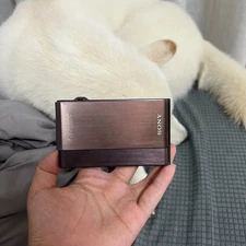 Sony Cyber-shot DSC-T900 12.1 MP Digital Camera 4x Optical Zoom Silver 90%New