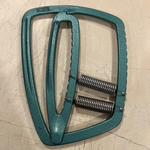Ivanko Super Gripper - Adjustable Grip Strength Workout Tool - 2 Springs