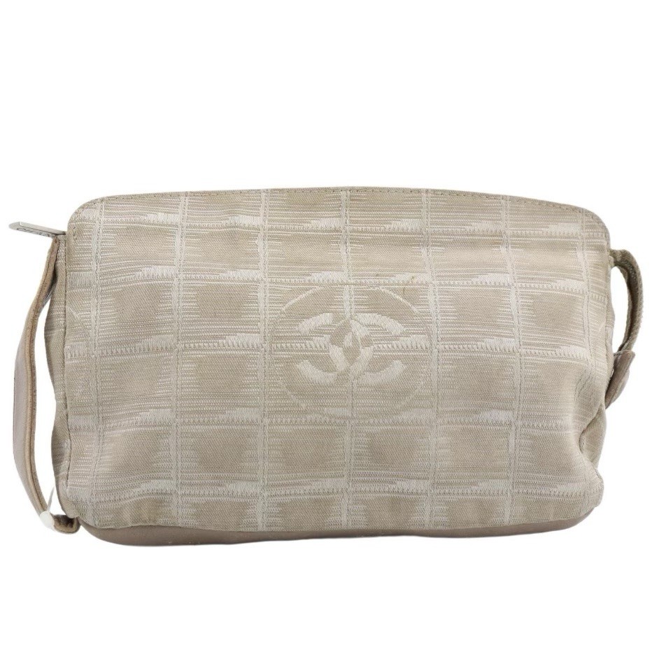 CHANEL 100% AUTHENTIC Beige Grid Pattern Travel L… - image 1