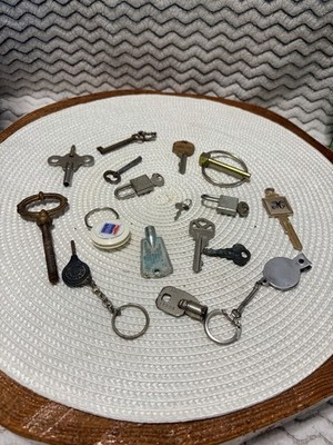 Keys and locks Assortment