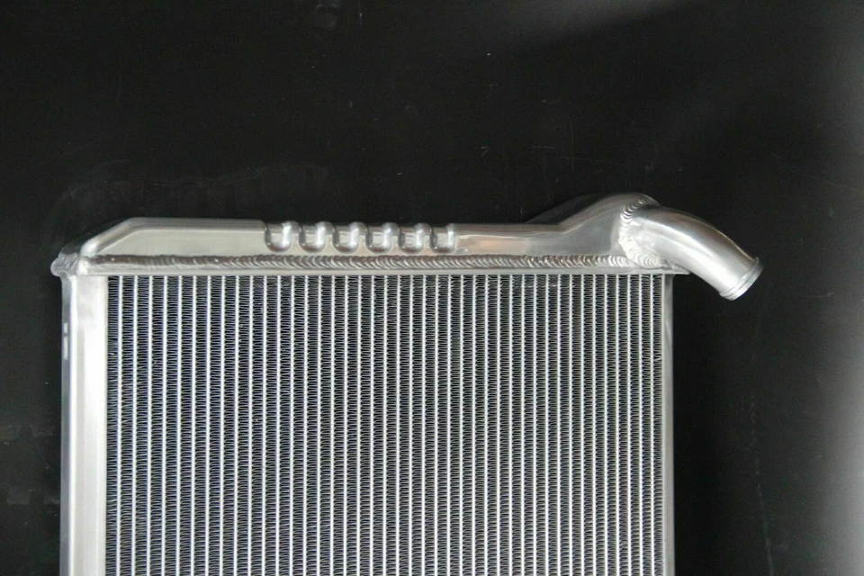 KKS478 3 ROW ALUMINUM RADIATOR FIT 1973 74 75 76 CHEVROLET CORVETTE 5.7L 7.4L V8 Foto 3 de 4