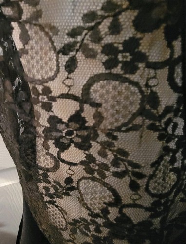 Vintage 1960s Sexy Black Lace Night Gown Size Large Plunging Back - Picture 3 of 3