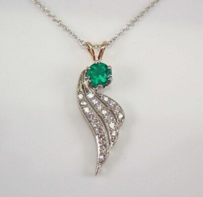 New 2.50Ct Round Cut Emerald Angel Wing Pendant 14K White Gold Finish Free Chain
