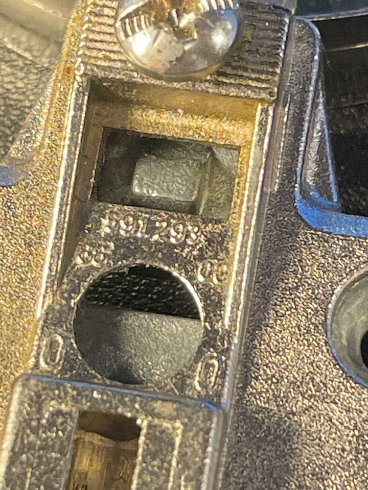 Charnière MEPLA 674.329.53.00 - Superposition Complète, Fermeture Automatique, Finition Nickel