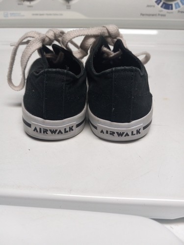 Airwalk Retro Ox Black #142222 Sneaker Youth Size 13.5 Sneakers - Picture 4 of 7