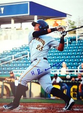 HAROLD RAMIREZ SIGNED 8X10 BRAVES NATIONALS PIRATES MLB AUTOGRAPHED