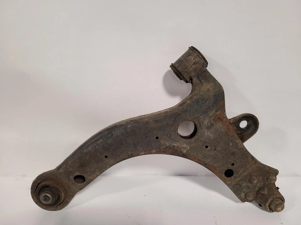 Used Front Right Lower Lower Control Arm Front fits: 1997 Buick Century Front Ri - Image 2 of 4
