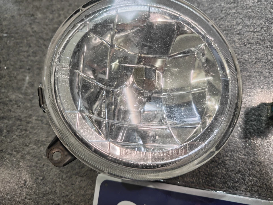 Luces antiniebla de vidrio con interruptor originales Subaru Impreza 2002-2003 Foto 2 de 4