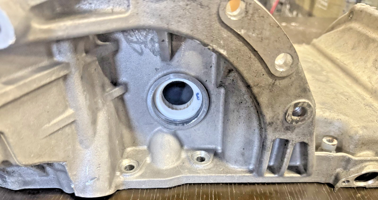 14 15 16 17 18 MASERATI GHIBLI S Q4 3.0L - ENGINE OIL PAN 304401 OEM