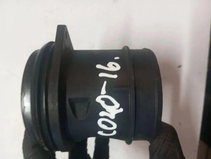 VOLVO V40 Estate VW Luftmassenmesser 30785472 1.30 Petrol 85kw 2006 33130352